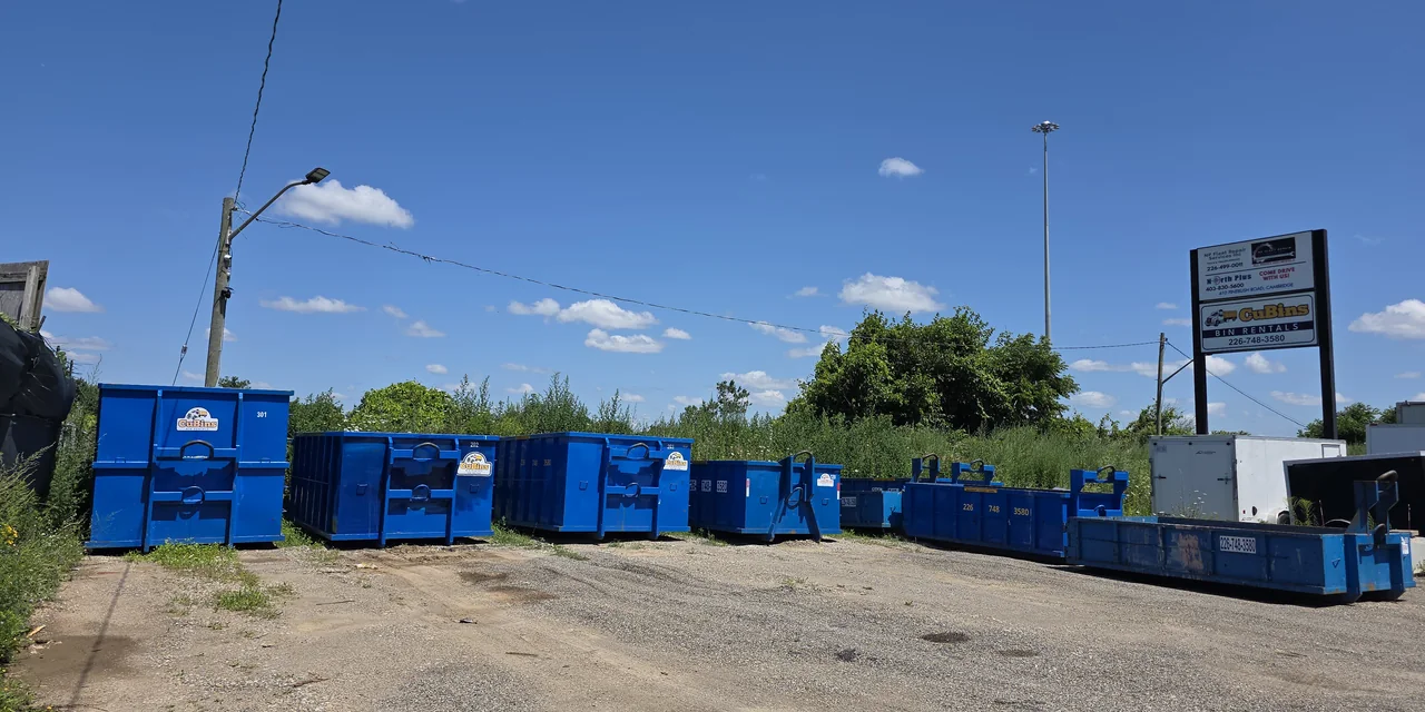 CuBins 30 yard roll-off bin